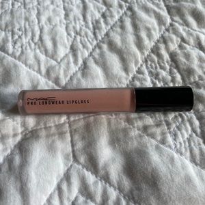 MAC Patience Please Lip Glass